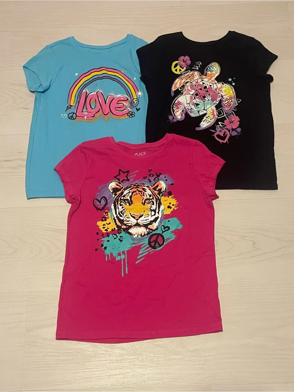 The Children's Place 10/12 Pink Tiger Graphic Tee with Colorful Accents